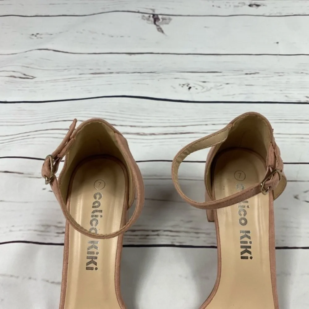 Calico‎ Kiki Pink Block Sandal